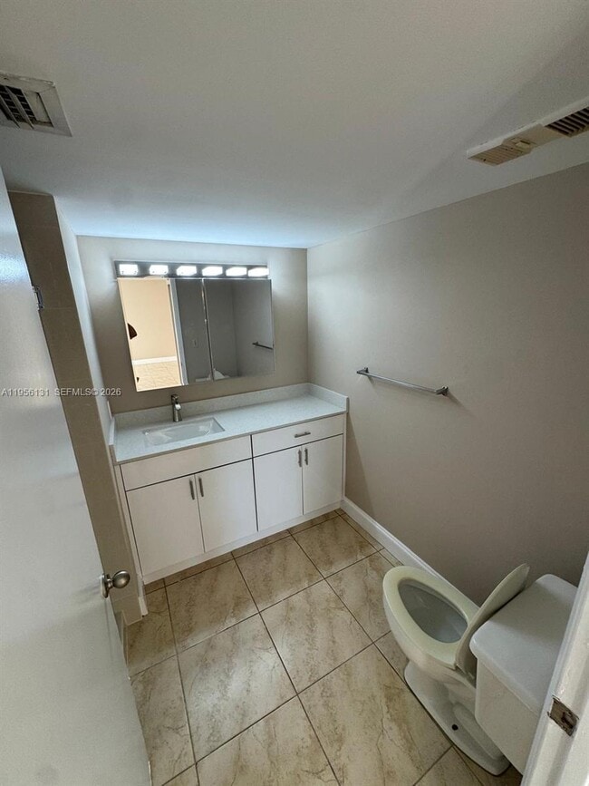 Foto del edificio - 4654 NW 97th Pl