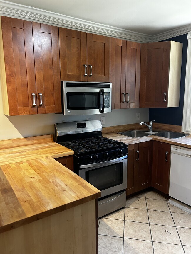 Foto del edificio - 1254 Half St SW