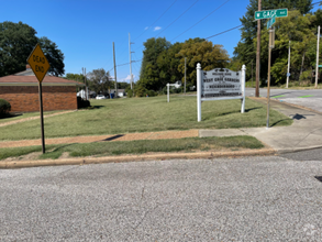 Building Photo - 2173 Kansas St