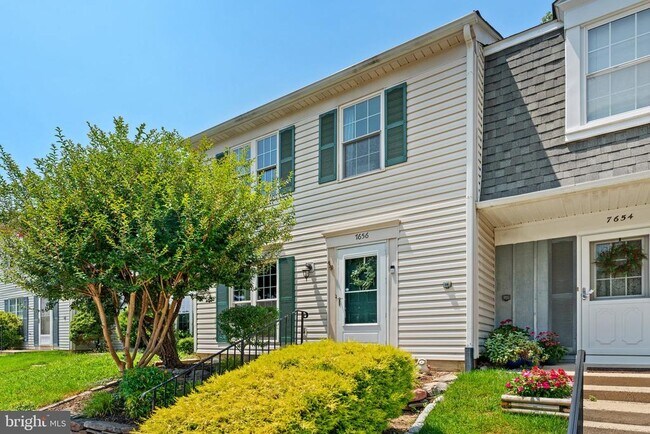 Building Photo - 7656 Stana Ct
