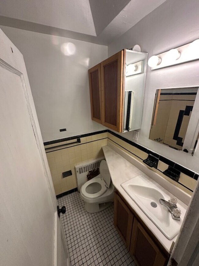 Foto del edificio - 846 Windermere Ave