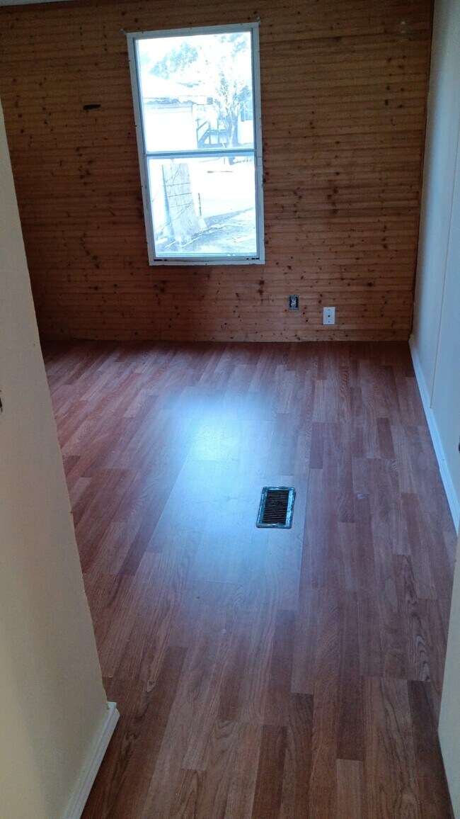 HABITACIÓN DE NIÑOS - 20331 Mountaindale Dr