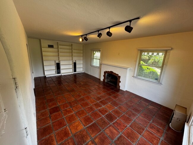 Living Room - 2343 Earl St