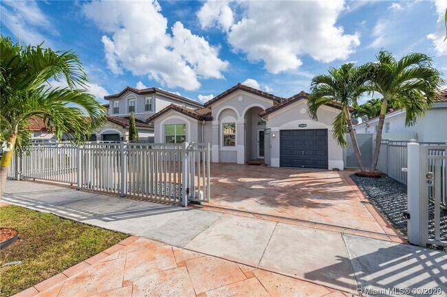 Foto del edificio - 15438 SW 23rd Ln