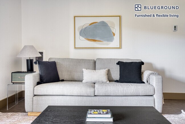 Foto del edificio - 788 Edgewater Blvd