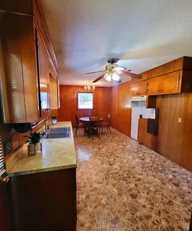 Foto del edificio - 266 Eisontown Rd