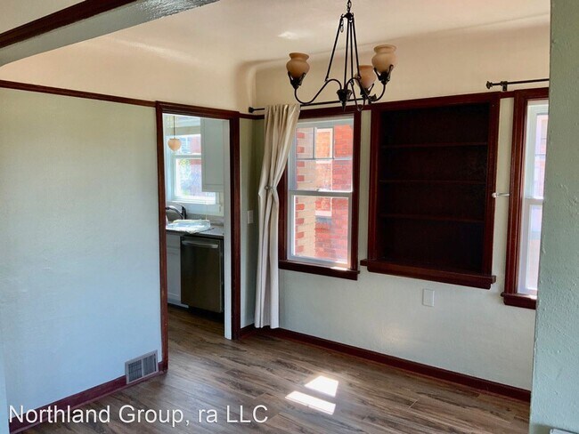 Building Photo - 3 br, 2 bath House - 2652 48th Ave SW