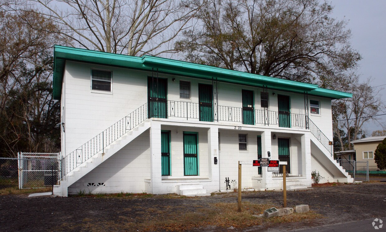 Foto del edificio - 2620 Wilson St
