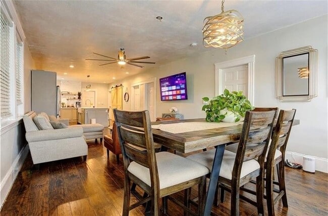 Foto del edificio - 104 Leah St