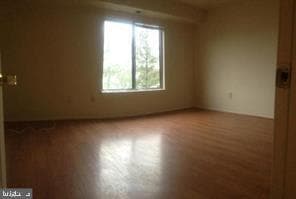 Primary Photo - 106 Mountain Rd