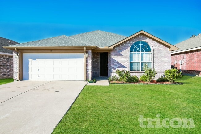 Building Photo - 304 Dakota Dr