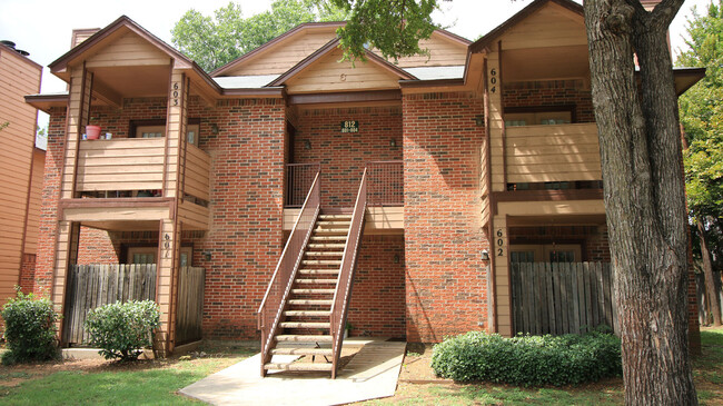 Building Photo - Stadium West Apartments