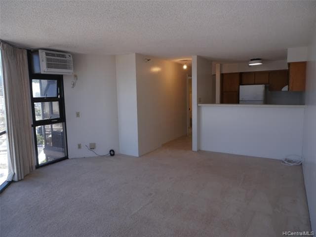 Building Photo - 930 Kaheka St