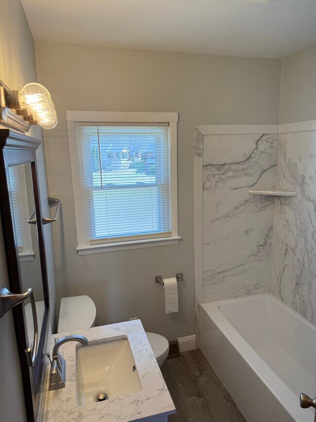 Foto del edificio - 1007 Harley St