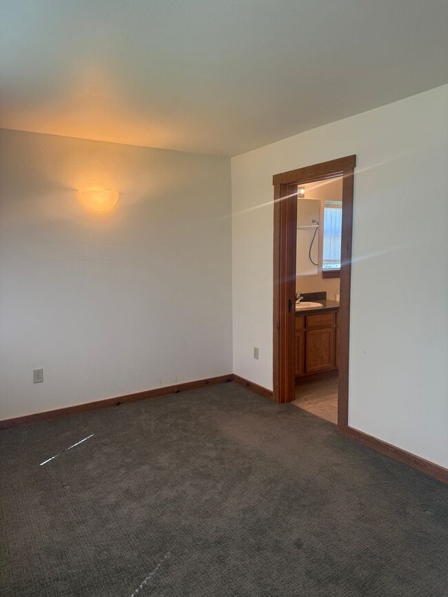 Foto del edificio - 3 BR Condo in Victor, Idaho