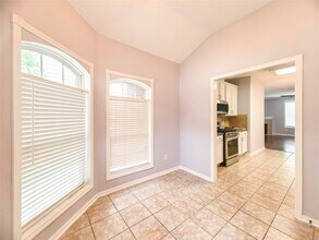 Building Photo - 15510 Fir Woods Ln