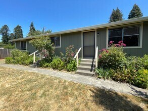 Building Photo - 14761 Marys Ln