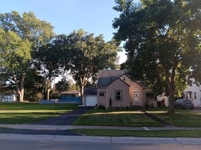 Building Photo - 747 Britton Rd