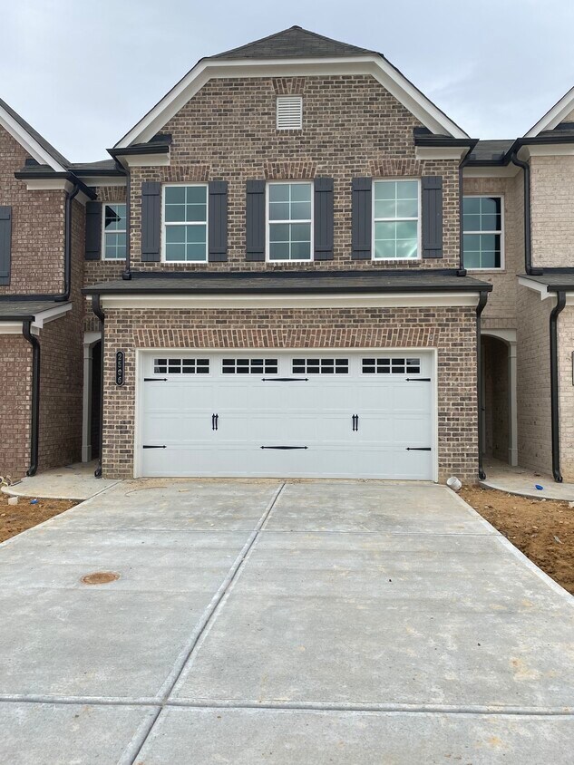 2506 Chase Dr, Buford, GA 30519 Townhome Rentals in Buford GA