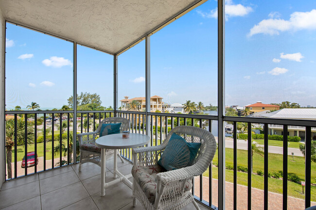Building Photo - 5900 Bonita Beach Rd SW