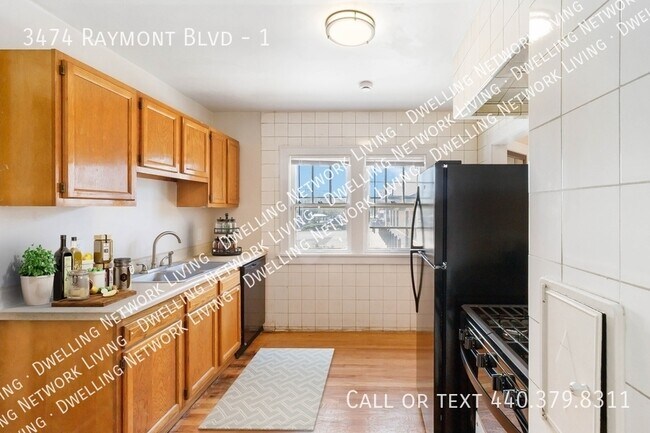 Foto del edificio - 3474 Raymont Blvd