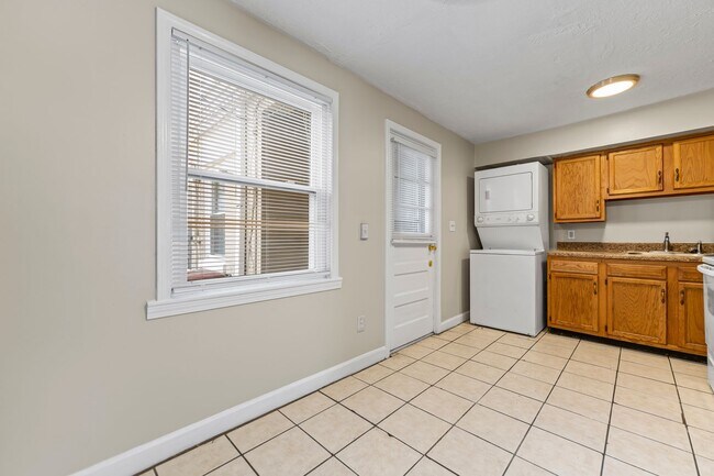 Foto del edificio - Charming Townhome on S. 16th Street!