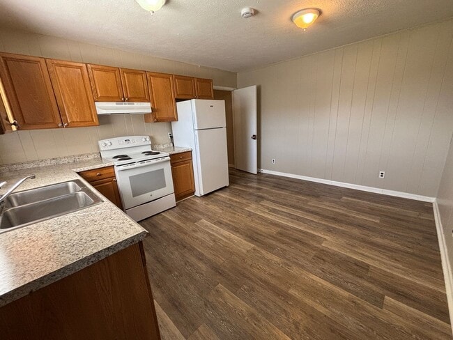 Foto del edificio - 4113-4115 W 22nd St