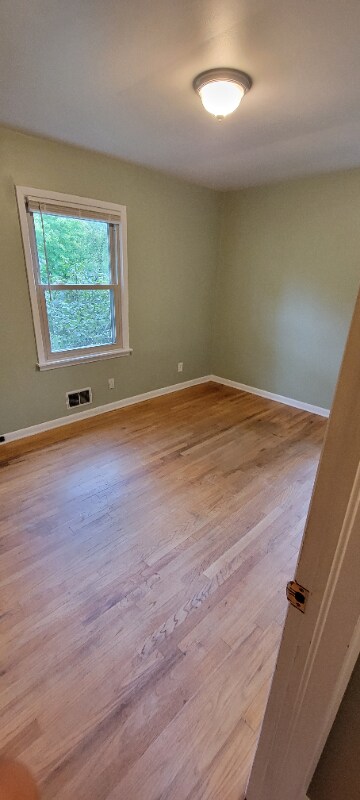 Foto del edificio - 8214 McGee St