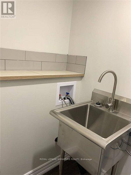 Photo du bâtiment - 61 Frenchpark Cir