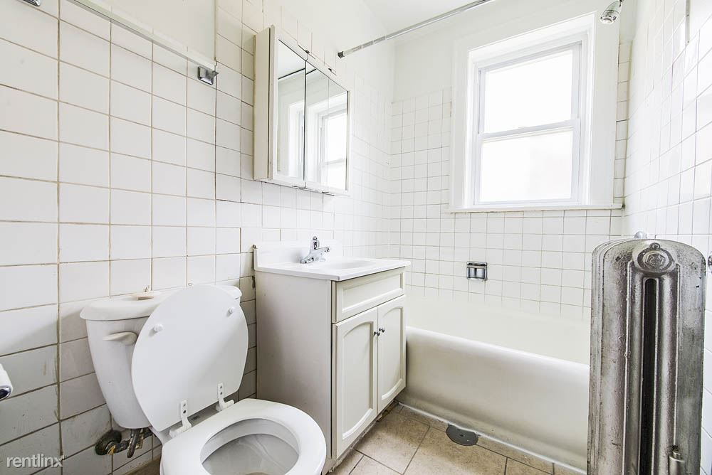 Foto principal - 1 br, 1 bath Apartment - 7348 S King Dr