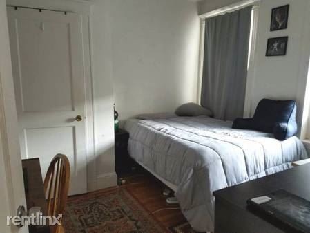 Foto del edificio - 4 Carol Ave