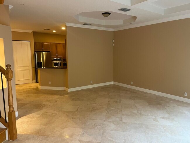 Foto del edificio - 270 NE 69th Cir