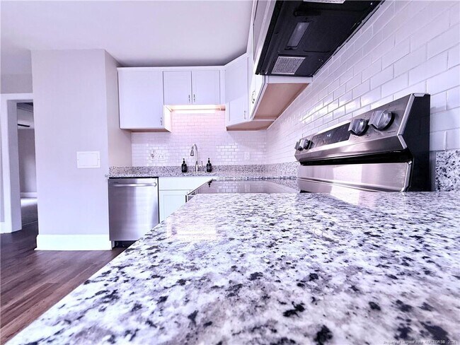 Foto del edificio - 1111 Branson St