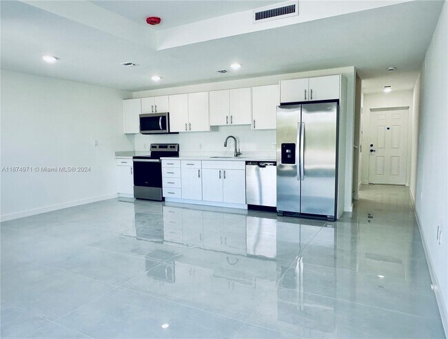 Foto del edificio - 14546 SW 260th St