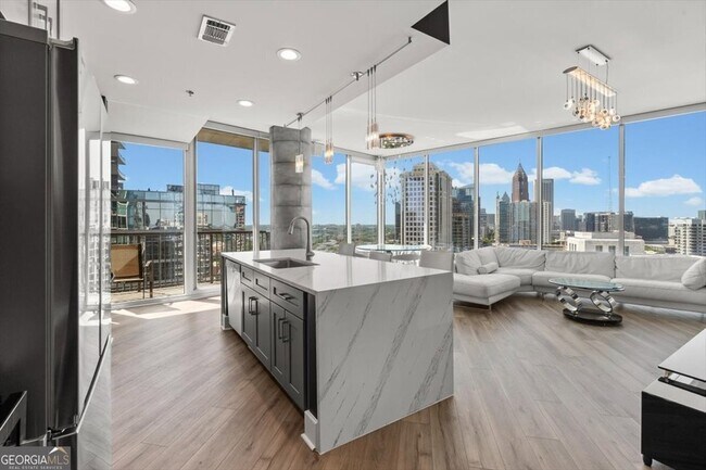 Foto del edificio - 1080 Peachtree St NE