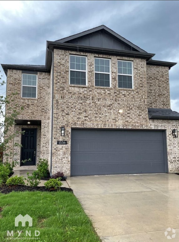 Building Photo - 1336 Middlebrook Dr