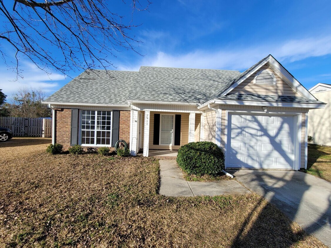 Primary Photo - Charming 3-bedroom, 2-bathroom home in Nor...