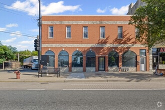 Building Photo - 2514 S Blue Island Ave