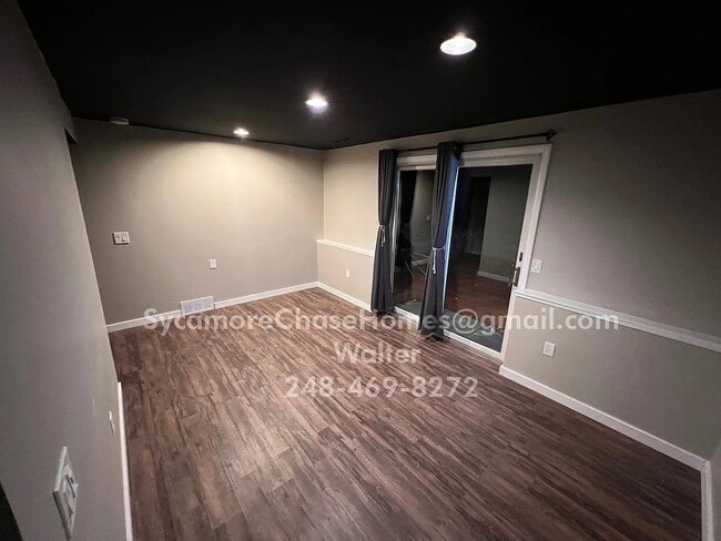 Building Photo - 2912 Canarsie Dr