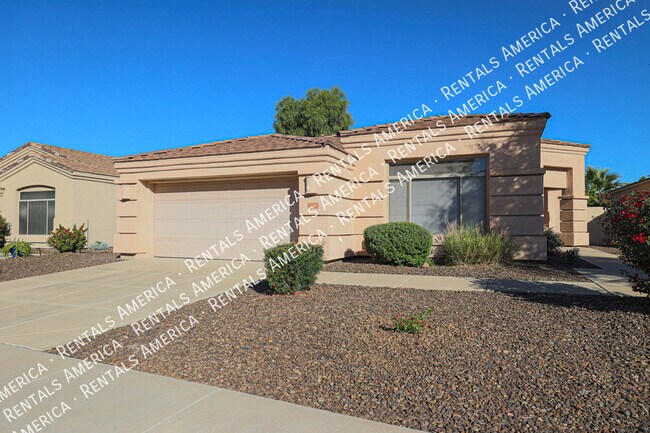 Foto del edificio - 2126 E Fawn Dr