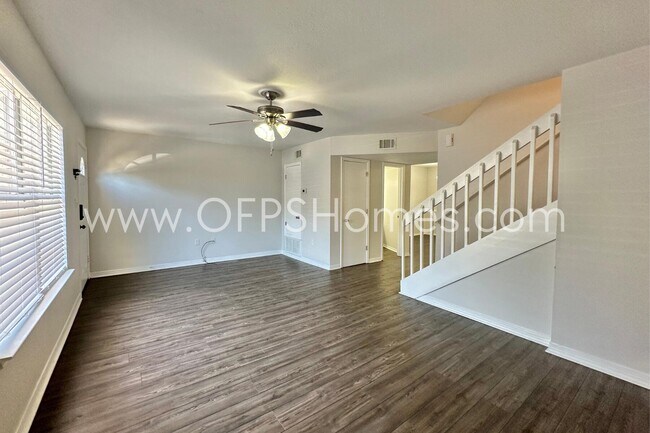 Foto del edificio - 945 Ashley Ln