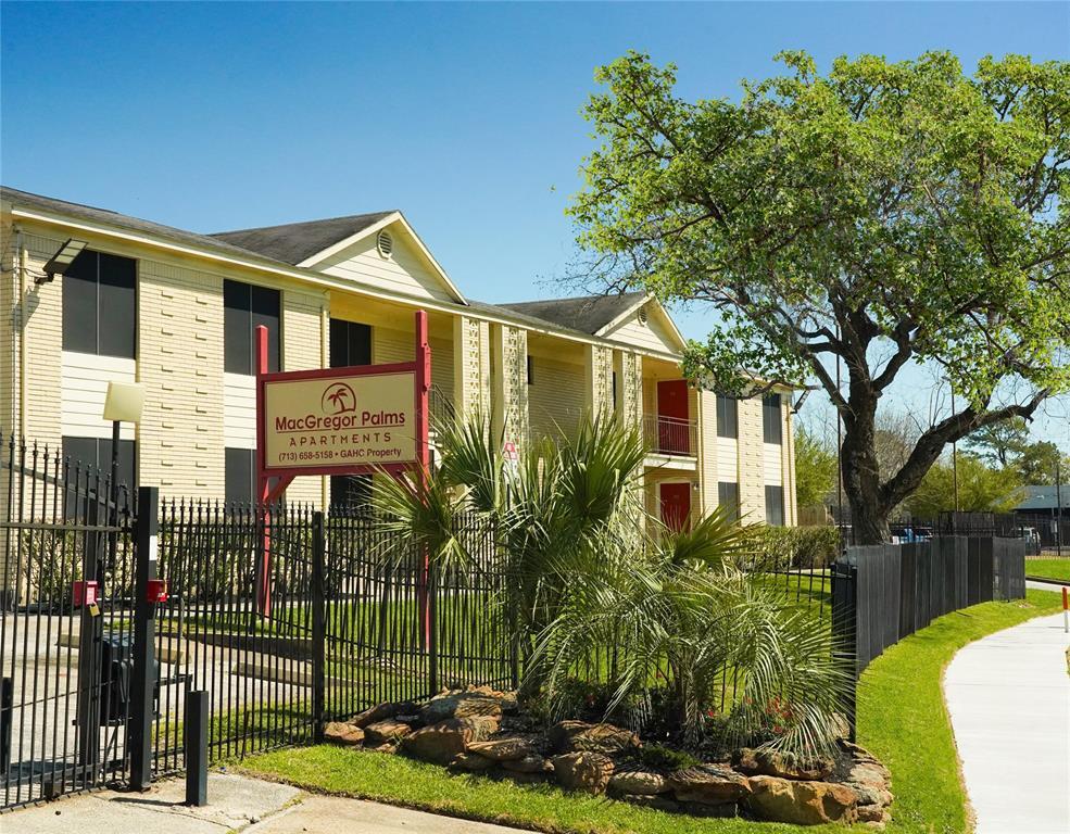 Foto principal - 3631 N MacGregor Way