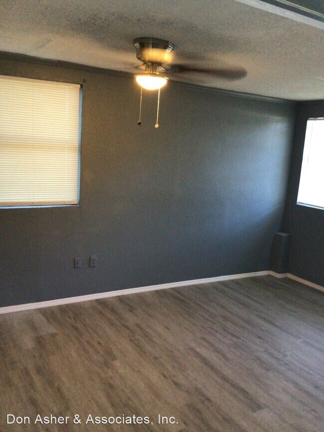 Foto del edificio - 3 br, 1 bath House - 932 Columbia street