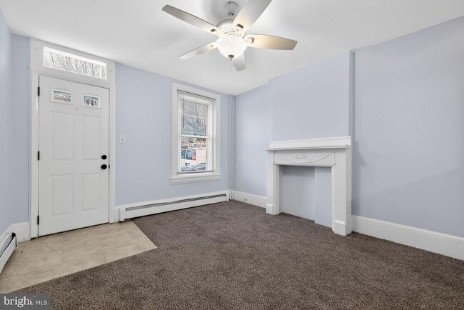 Foto del edificio - 354 E 6th Ave