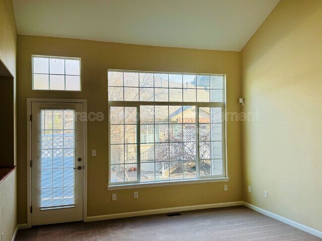 Foto del edificio - 12616 Julian Point