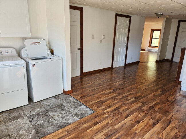 Foto del edificio - 7731 Prill Rd