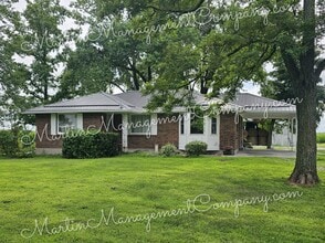 Building Photo - 18813 Hwy H