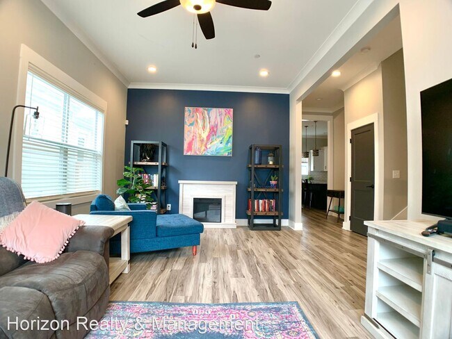 Foto del edificio - 3 br, 2.5 bath House - 397 Augusta Ave
