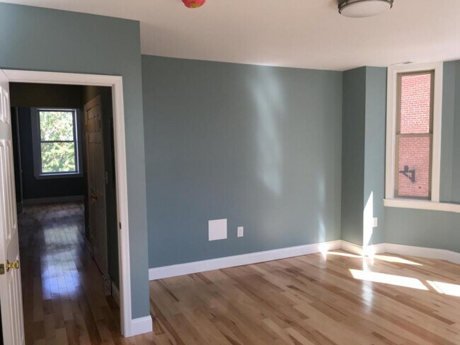 Foto del edificio - 2938 St Paul St