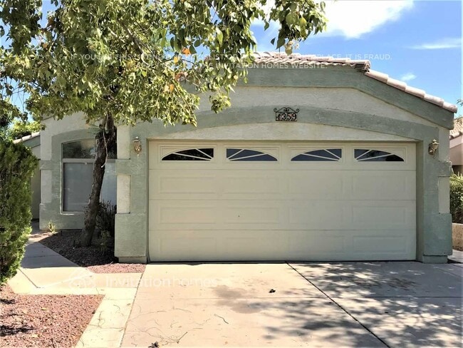 Building Photo - 1359 W Diamond Ave